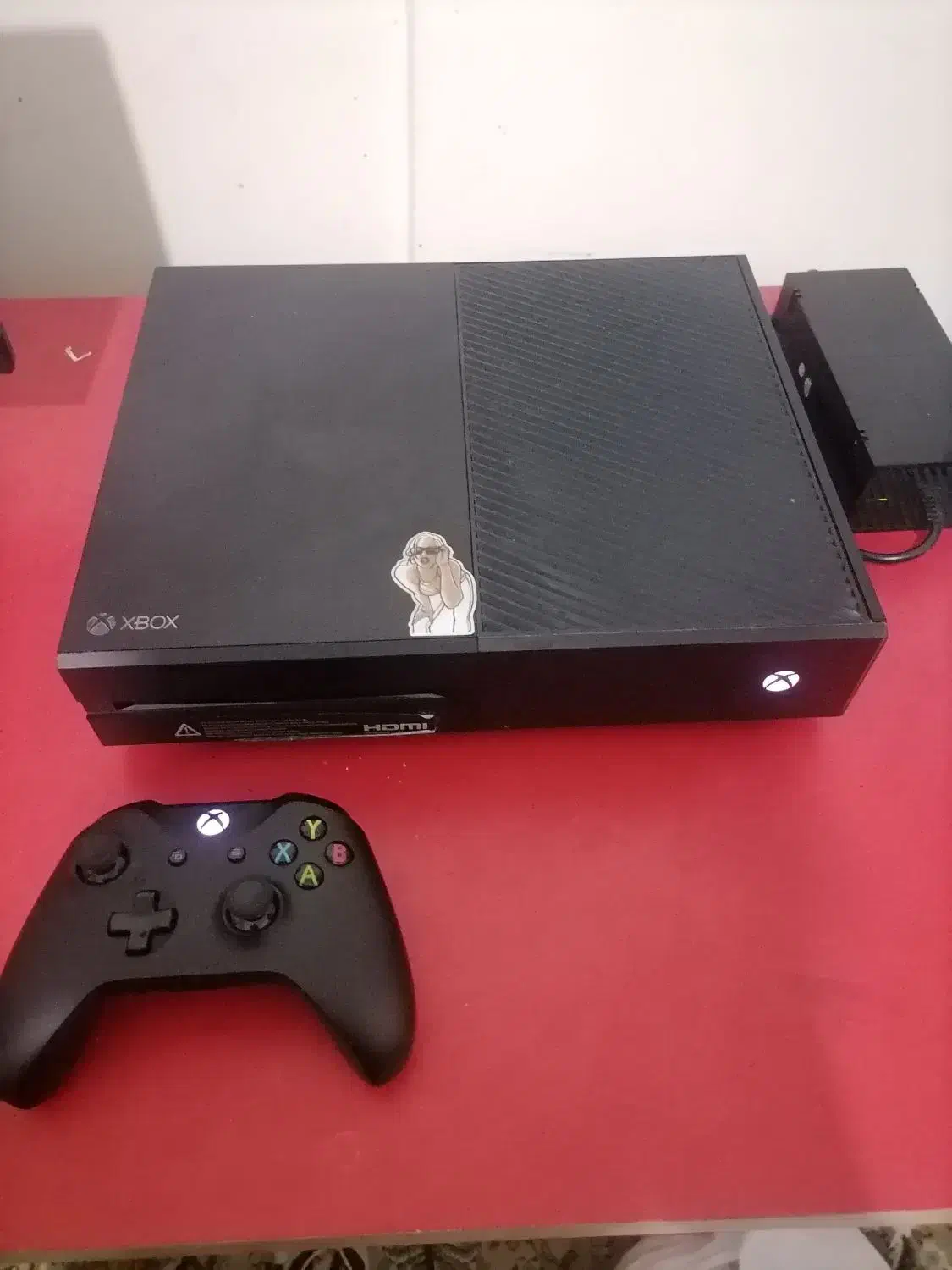 ایکس باکس وان همراه مانیتور ای جی و لوازم xbox one|کنسول، بازی ویدئویی و آنلاین|مشکین‌دشت, |دیوار