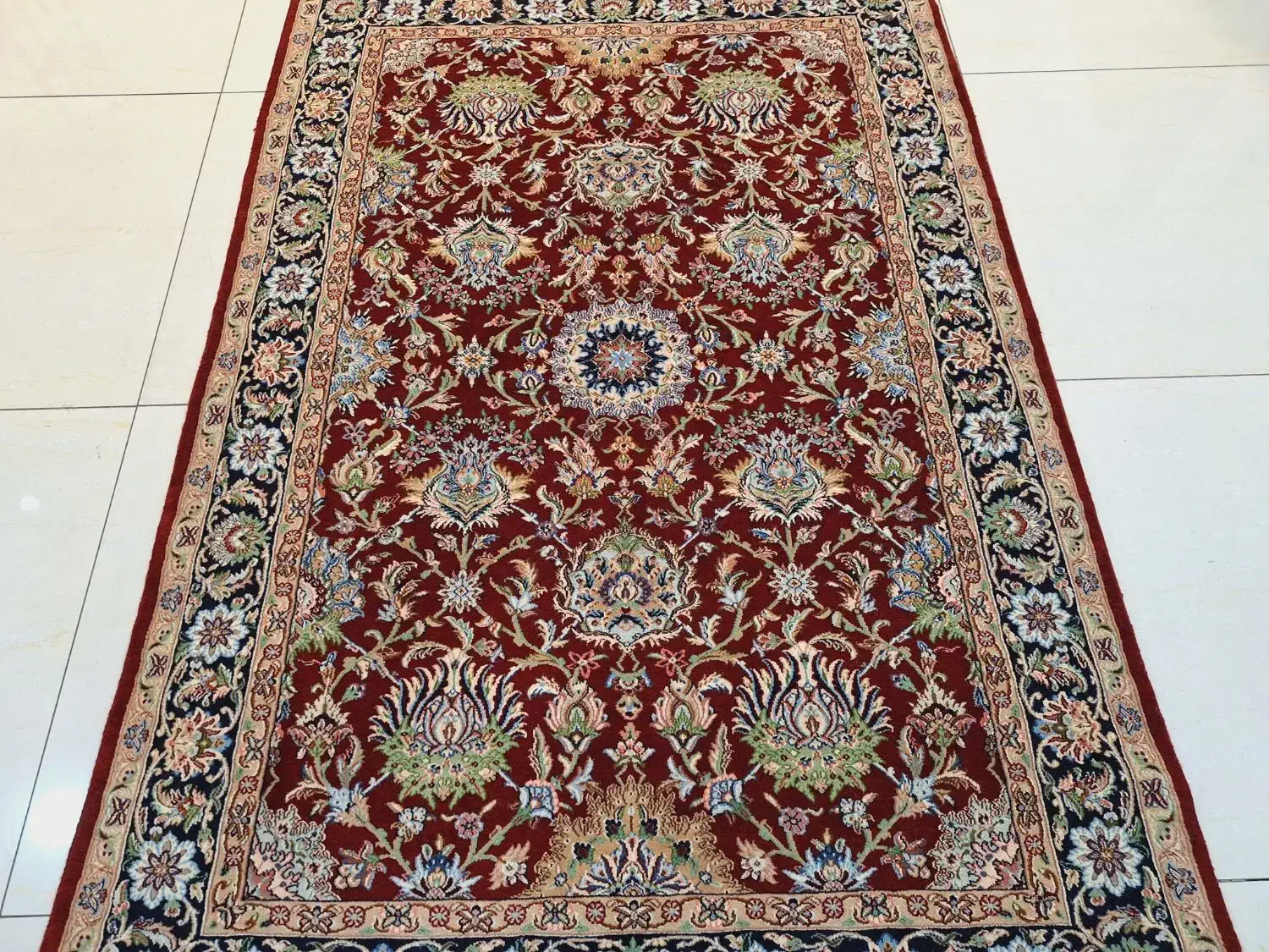 قالیچه ۳.۵متری دستباف نقشه افشان مشهد|فرش|تهران, اکباتان|دیوار