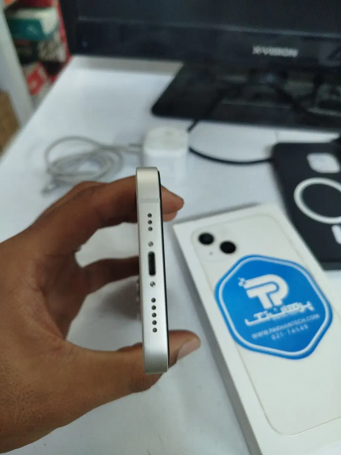 گوشی 13 نرمال|موبایل|مشهد, کوی المهدی|دیوار