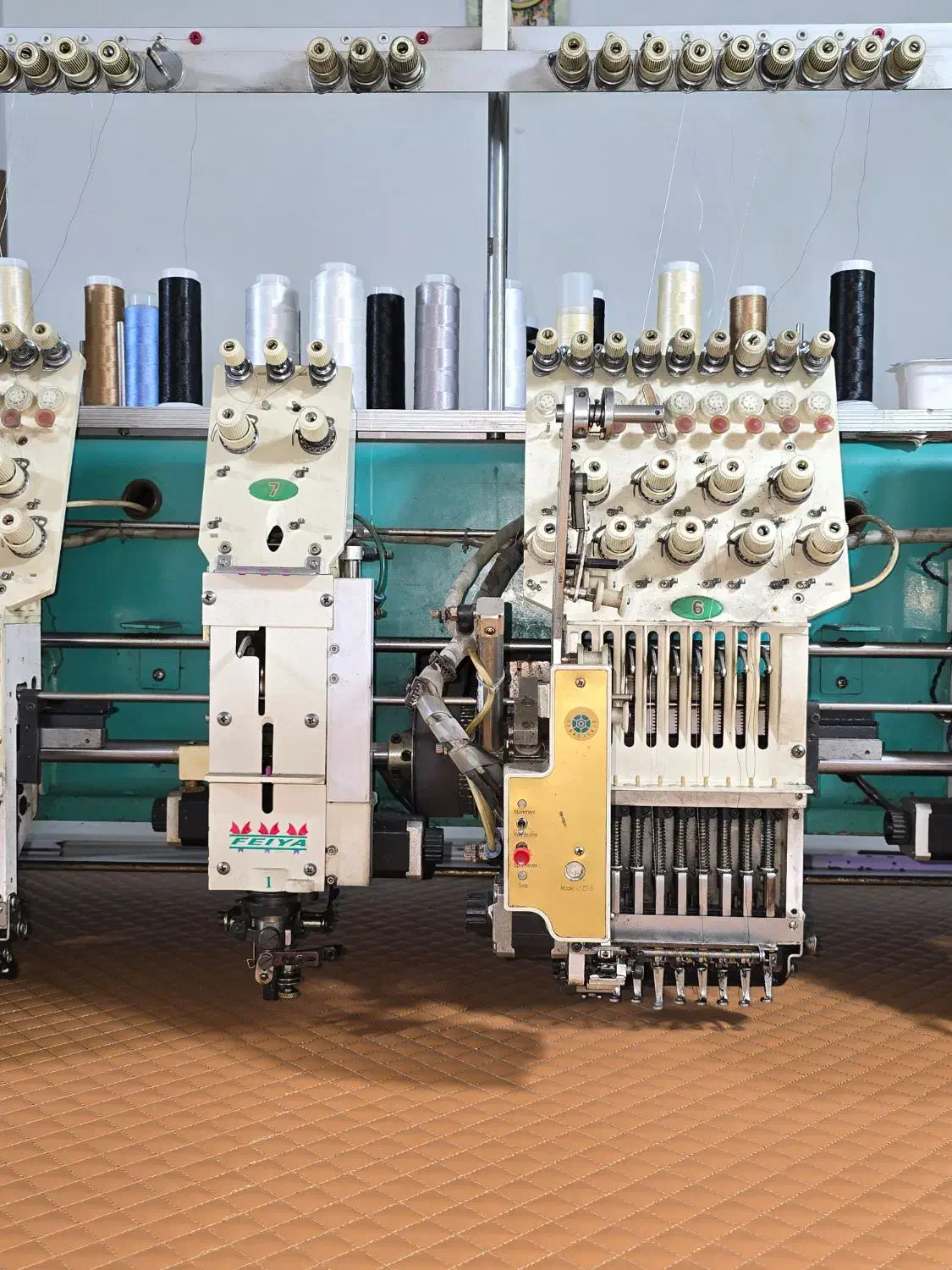 دستگاه گلدوزی 12کله|ماشینآلات صنعتی|تهران, اتابک|دیوار