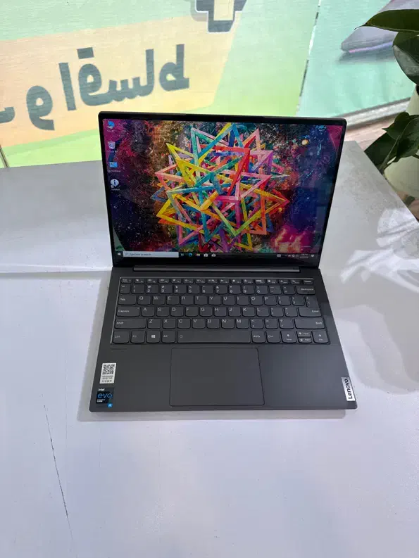 Lenovo yoga|رایانه همراه|شیراز, ملاصدرا|دیوار