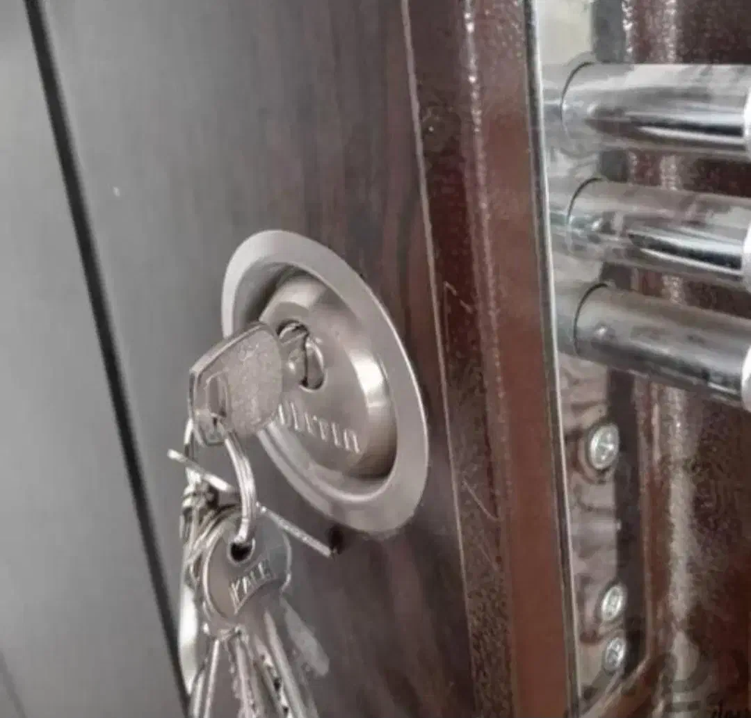 کلیدسازی فردیس (زنگ بزنی اومدم) شبانه روزی|خدمات پیشه و مهارت|فردیس, نسترن غربی|دیوار