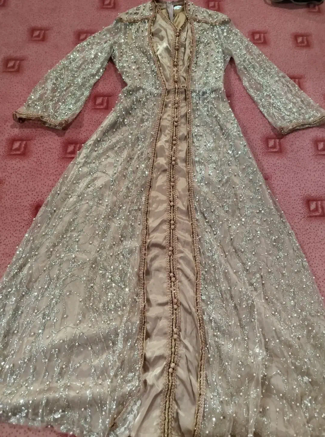 فروش لباس های نو اجاره ای ارزان تر از همه جا|لباس|بندر گناوه, |دیوار