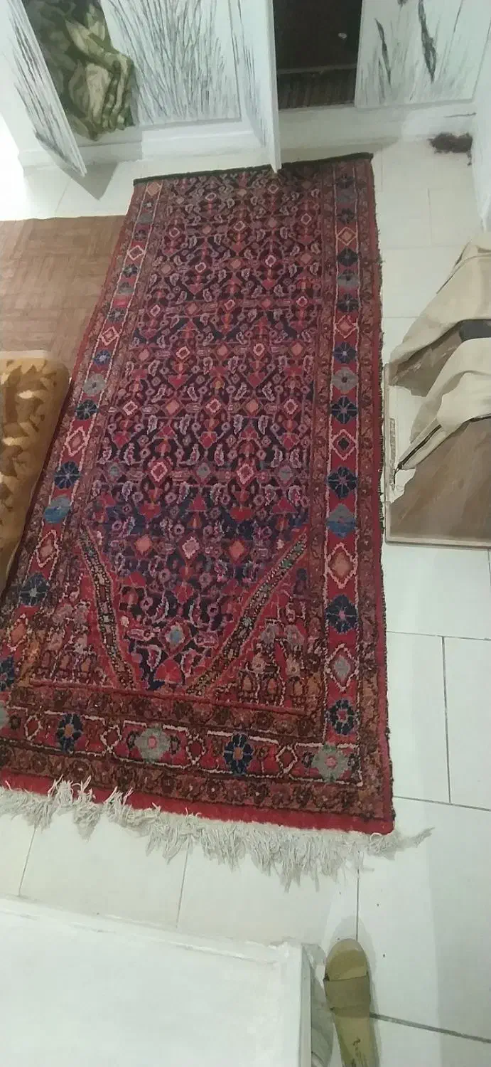 فرش دستباف کناره قهری سه متری|فرش|بومهن, |دیوار