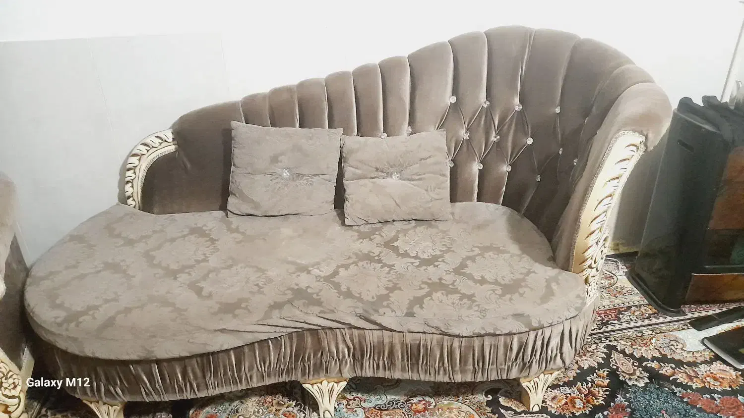 مبل ۷نفره|مبلمان خانگی و میز عسلی|مشهد, رده|دیوار