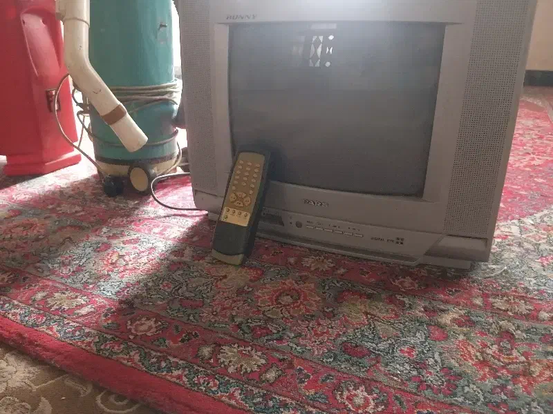 تلویزیون|تلویزیون و پروژکتور|محمدشهر, محمدشهر|دیوار