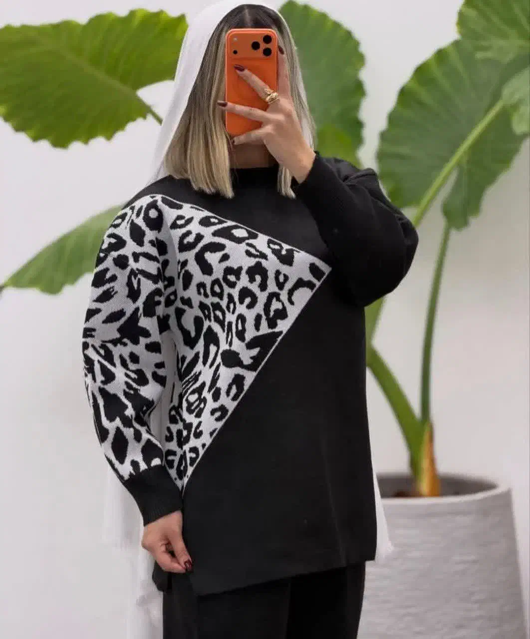 بافت پلنگی|لباس|قم, عمار یاسر|دیوار