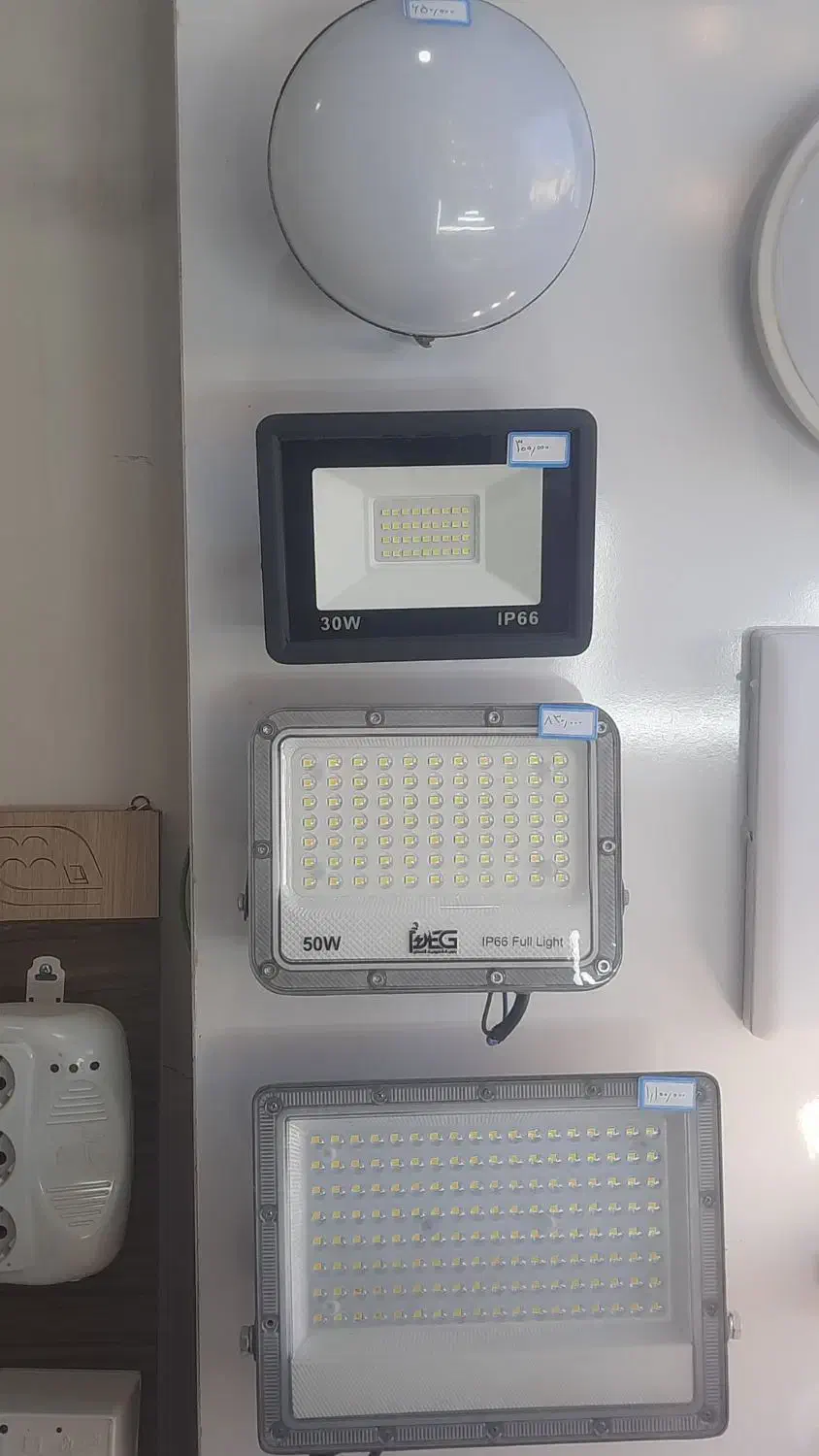 پرژکتور و لوازم برقی|تلویزیون و پروژکتور|زاهدان, |دیوار