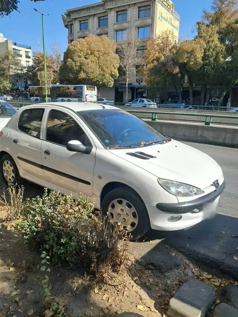 206تیپ3|خودرو سواری و وانت|اصفهان, گلزار|دیوار