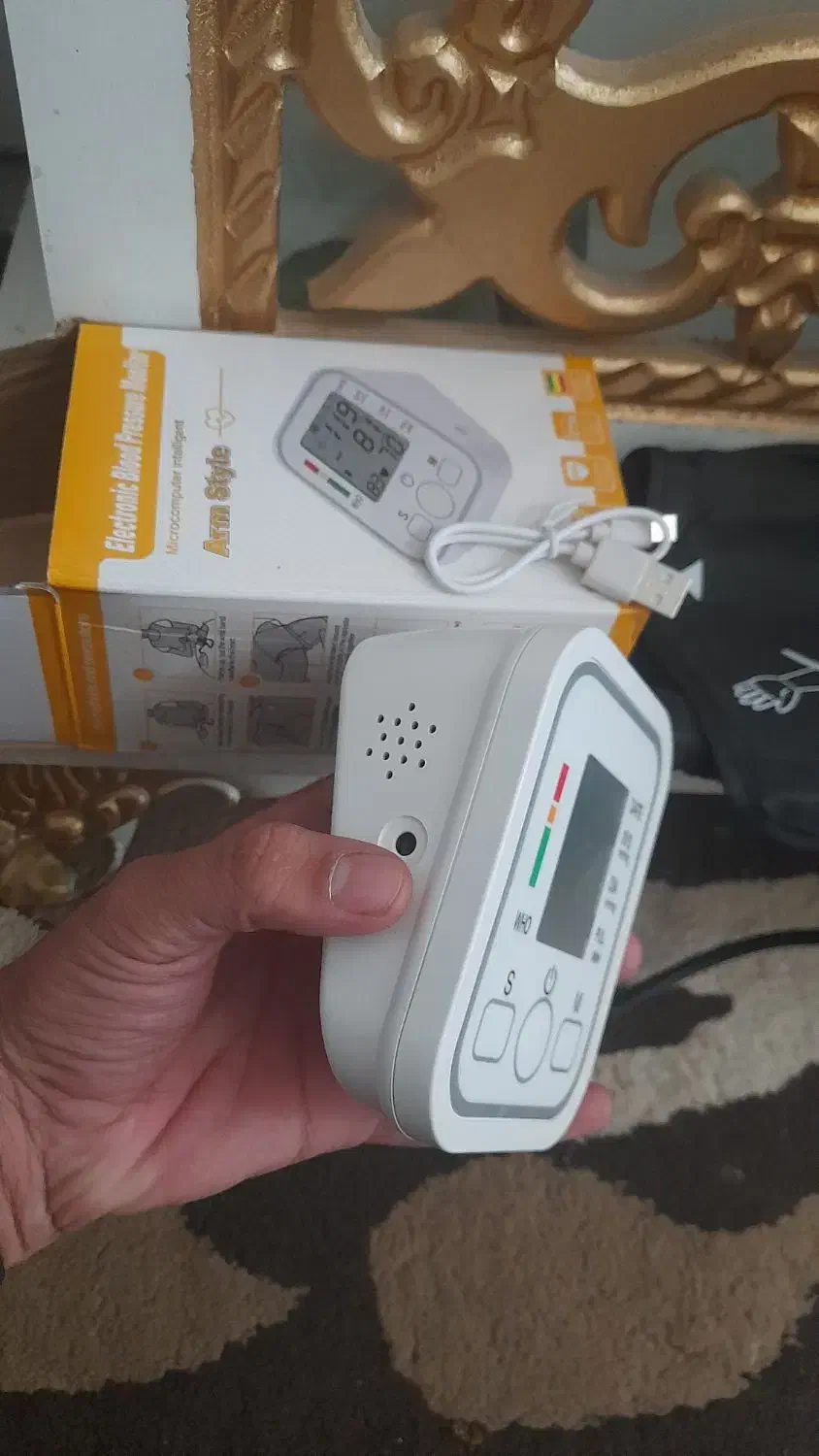 دستگاه فشار خون سخنگو|آرایشی، بهداشتی، درمانی|بم, |دیوار