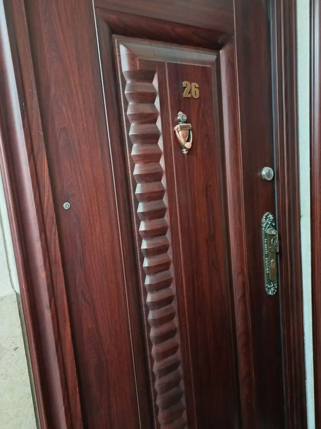 آپارتمان ۶۱ متری فول