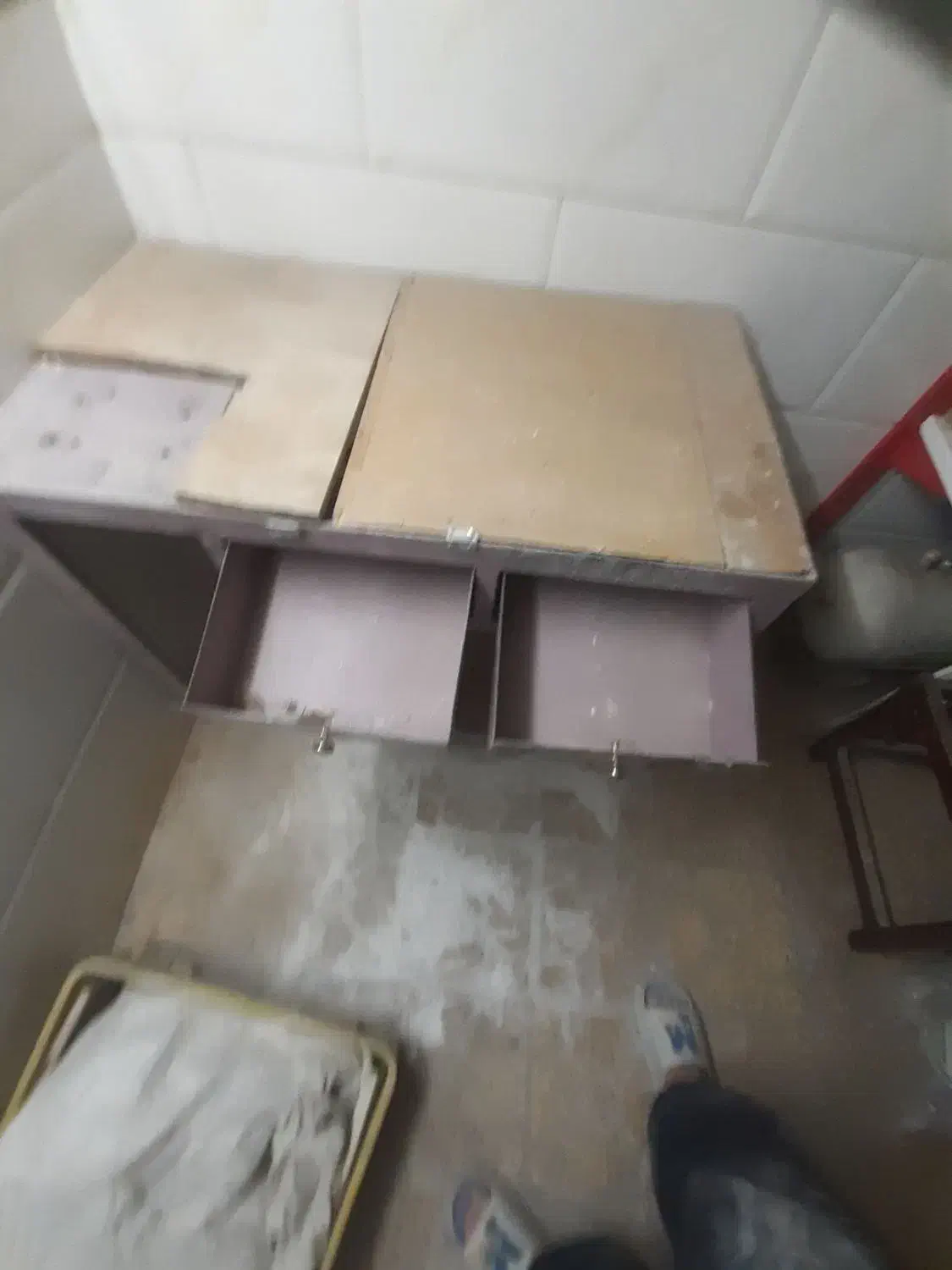 میزکار آهنی خیلی محکم|ابزارآلات|امیرآباد, |دیوار