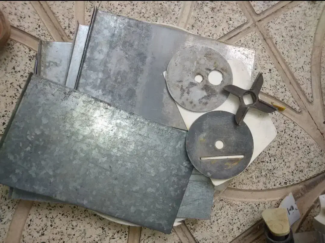 لوازم قنادی|ابزارآلات|رباط‌کریم, رباط‌کریم|دیوار