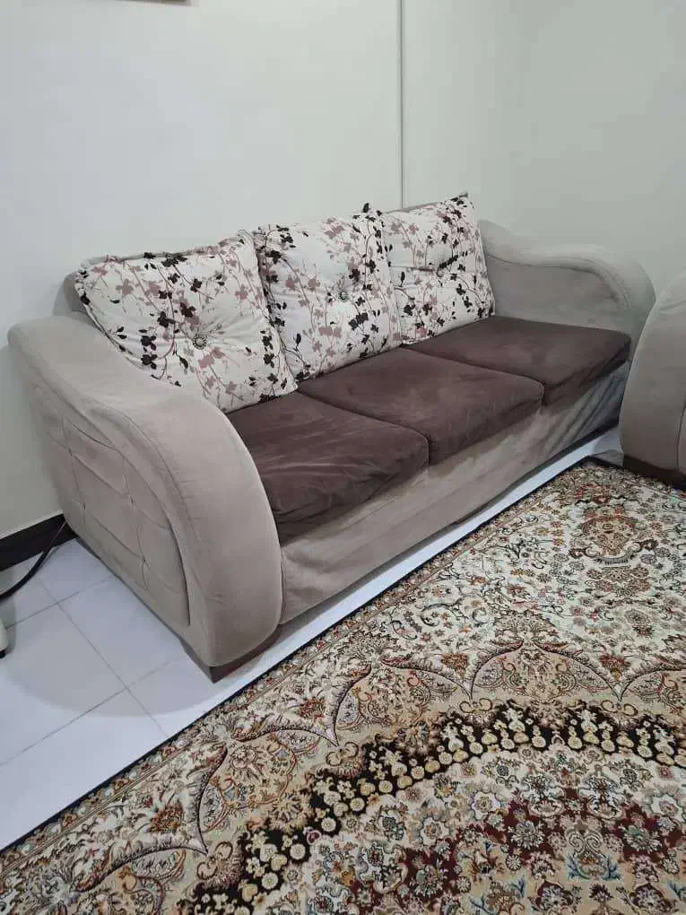 مبل هفت نفره|مبلمان خانگی و میز عسلی|اهواز, نبوت|دیوار