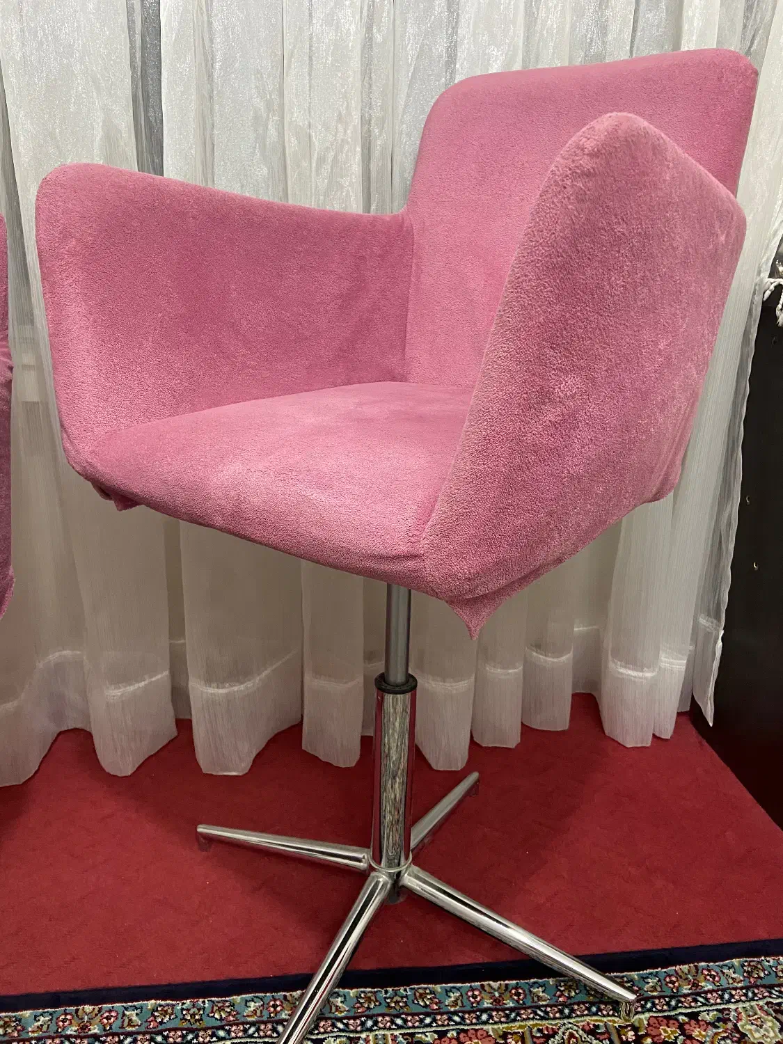 فروش فوری صندلی گردون|صندلی و نیمکت|مشهد, هنرستان|دیوار