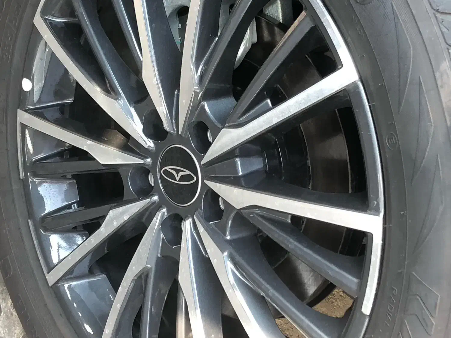 یک دستگاه تیگو 8 هیبرید11 هزارتا کار مدل 403|خودرو سواری و وانت|تهران, آرژانتین|دیوار