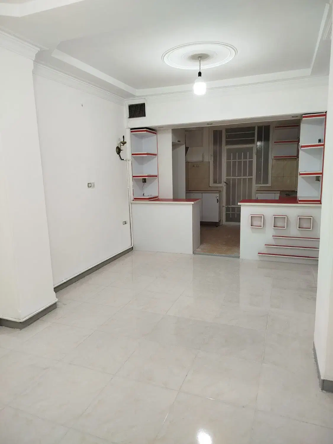 سی متری بالارضوان چهارم۵۰ متری ۱ خوابه طبقه ۱|فروش آپارتمان|قدس, شهر‌قدس|دیوار