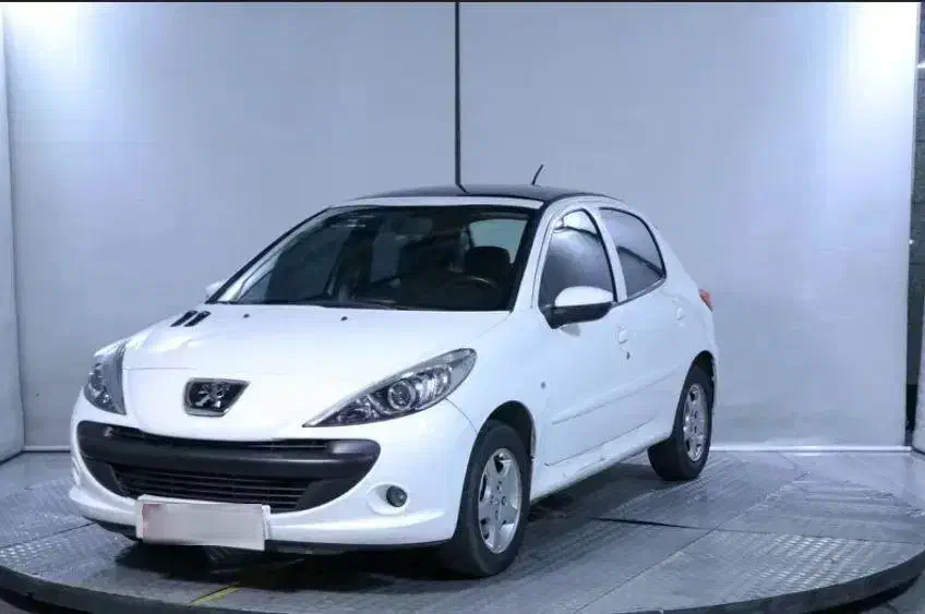 207 پلاس ارتقا یافته سقف شیشه1404|خودرو سواری و وانت|قم, سید معصوم|دیوار