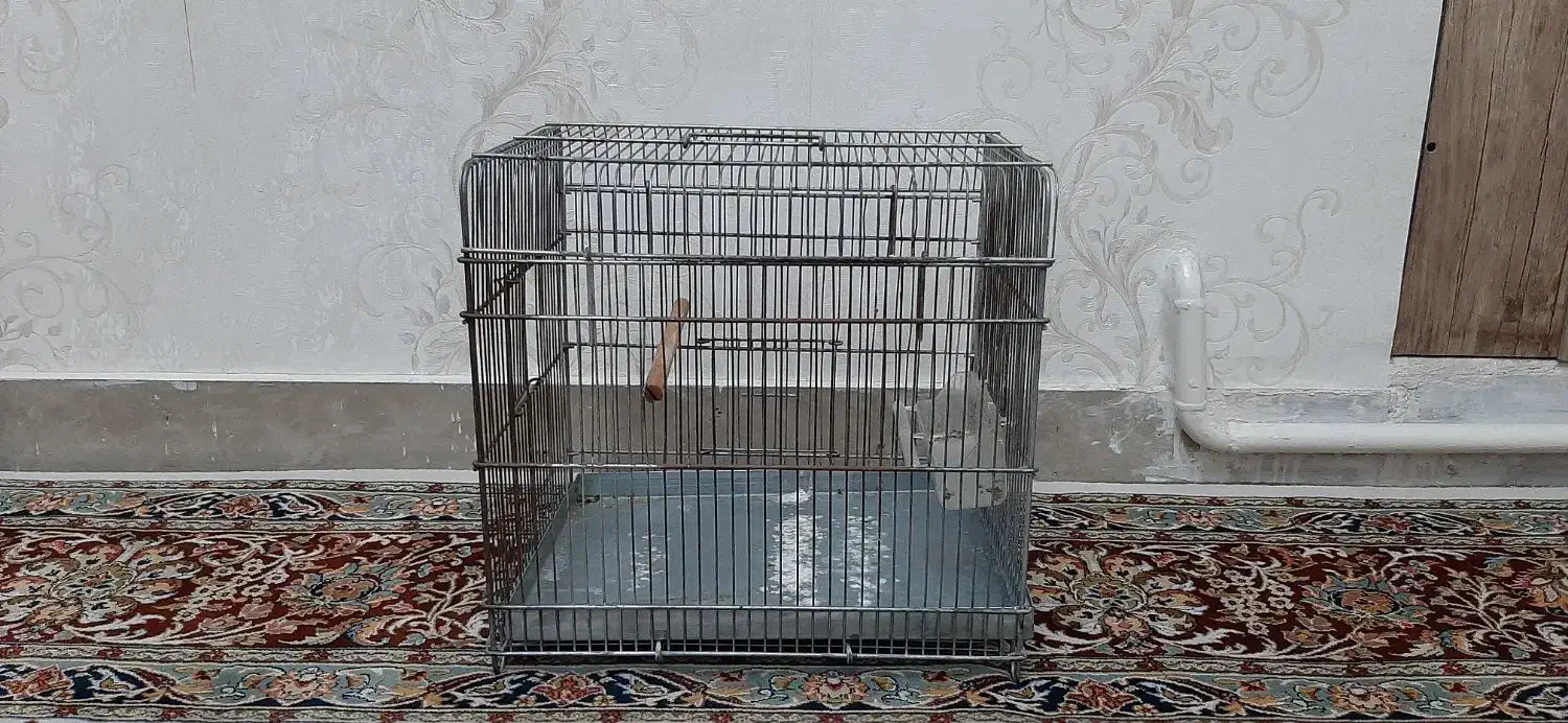 قفس سهره|لوازم جانبی حیوانات|رباط‌کریم, رباط‌کریم|دیوار
