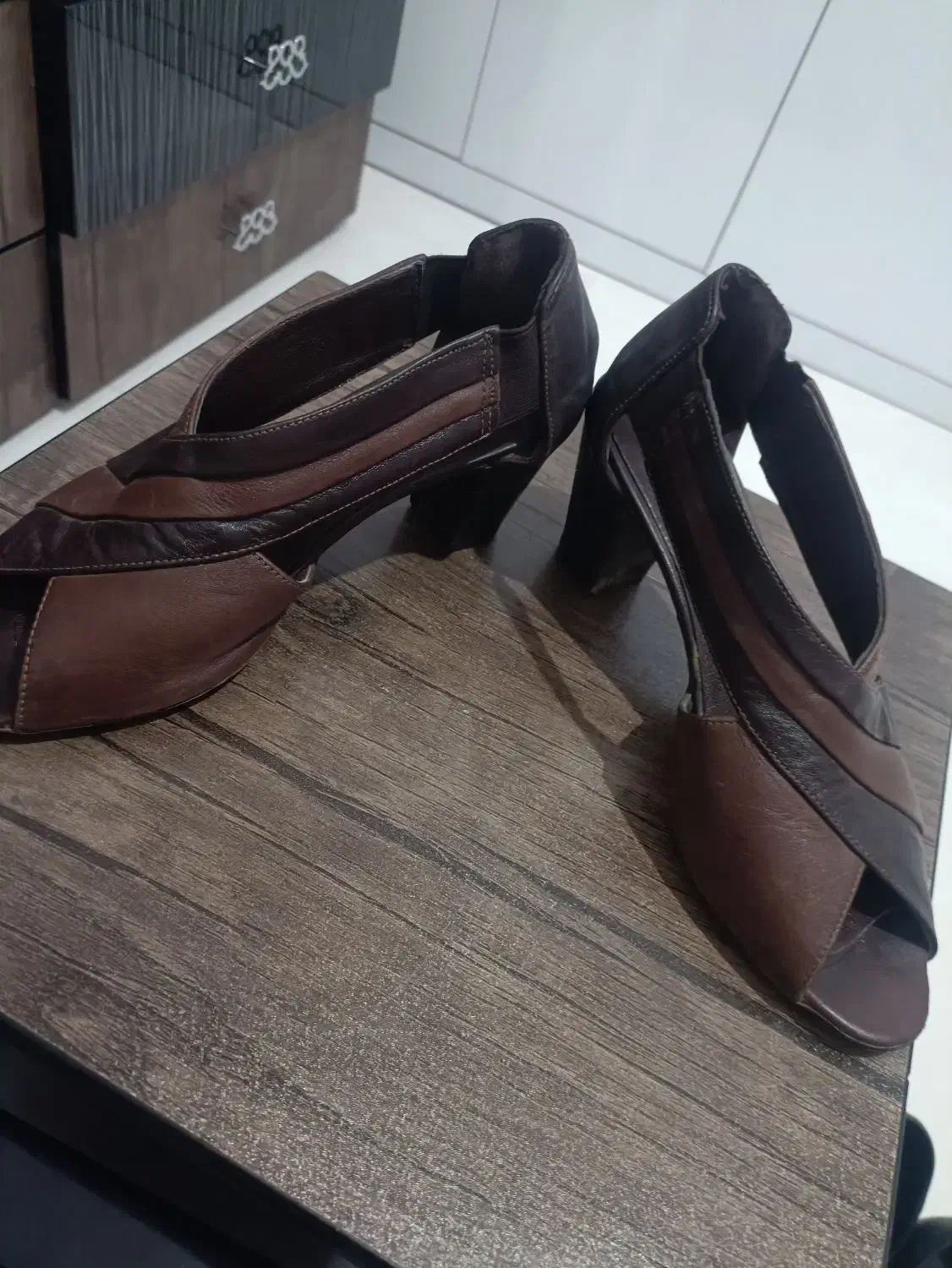 کفش چرمه|کیف، کفش، کمربند|ابهر, |دیوار