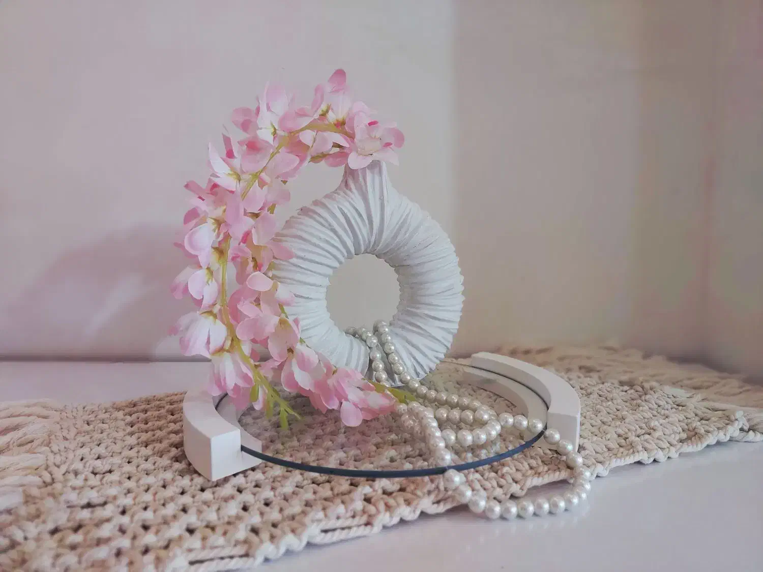 دکوری|صنایع دستی و سایر لوازم تزئینی|رشت, عینک|دیوار