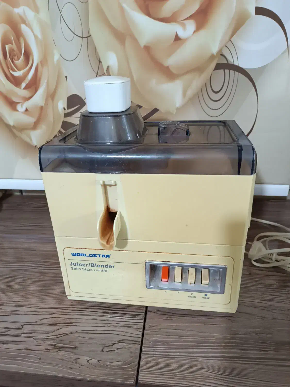 آبمیوه گیری|آبمیوهگیر و آبمرکباتگیر|هلالی, |دیوار