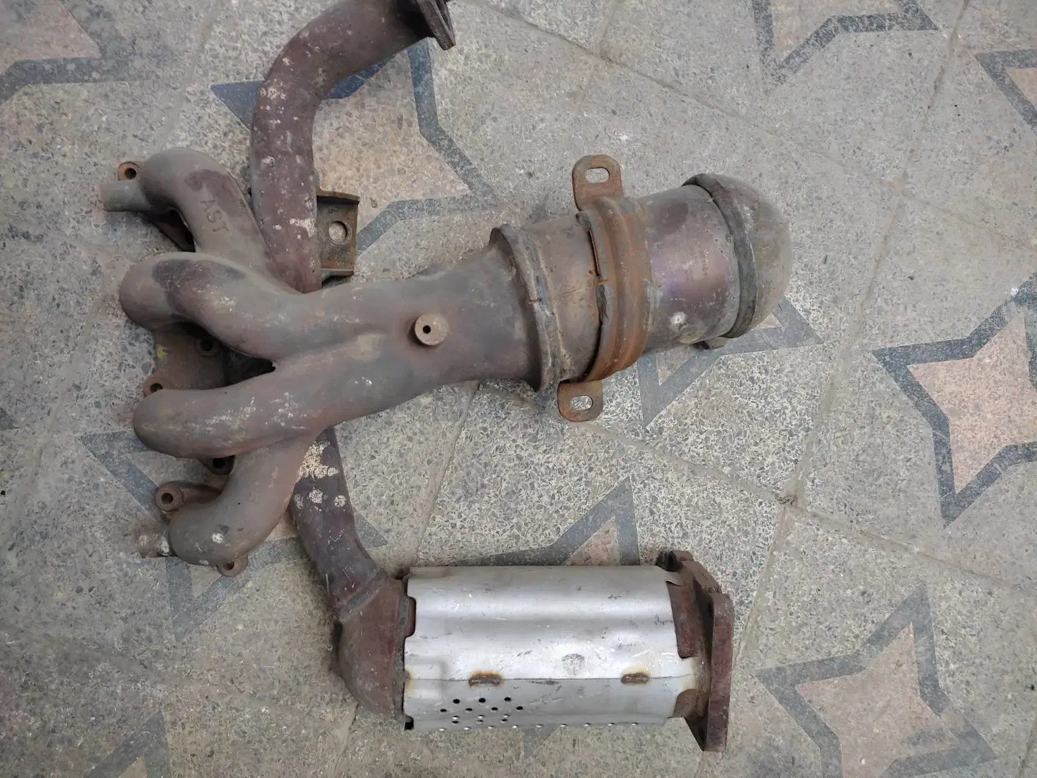 کمپلو جنوبی خیابان سروش نبش سام اگزوز سازی علی|قطعات یدکی و لوازم جانبی|اهواز, کمپلو جنوبی|دیوار