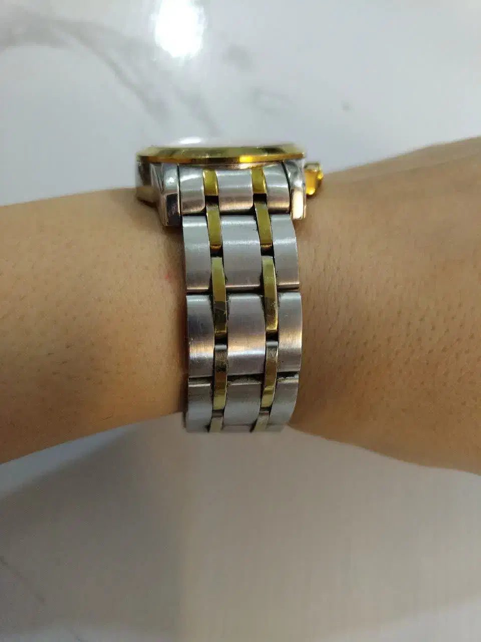 ساعت رومانسون زنونه سه موتوره اصل|ساعت|قم, شهرک فاطمیه|دیوار