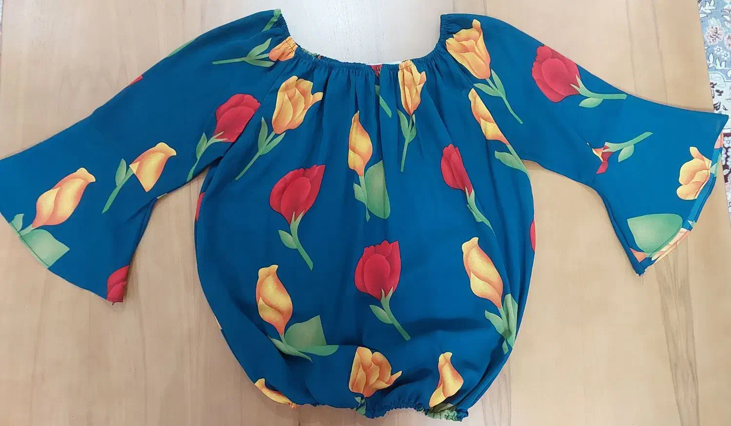 مانتو و شومیز|لباس|رشت, پارک شهر|دیوار