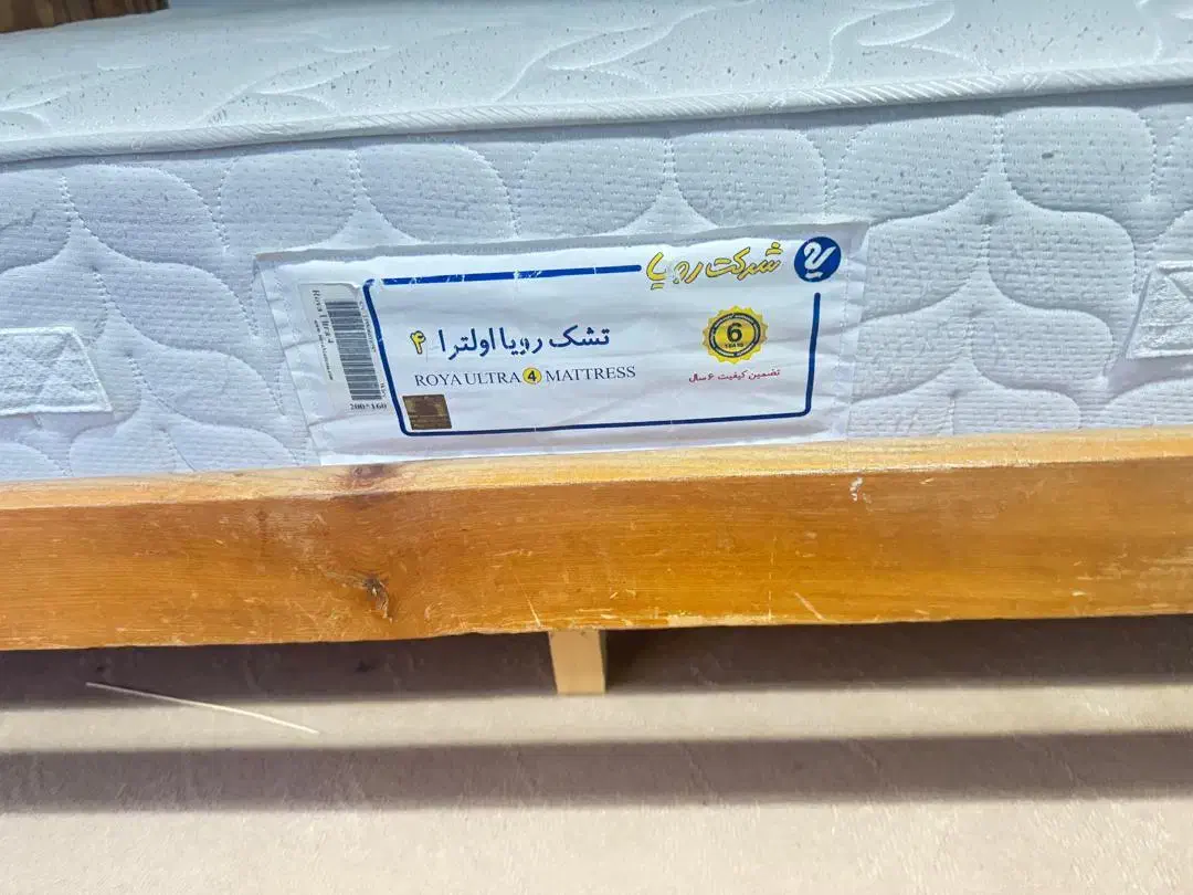 تخت خواب دونفره به همراه خوش خواب رویال|تخت و سرویس خواب|شیراز, قصرالدشت|دیوار