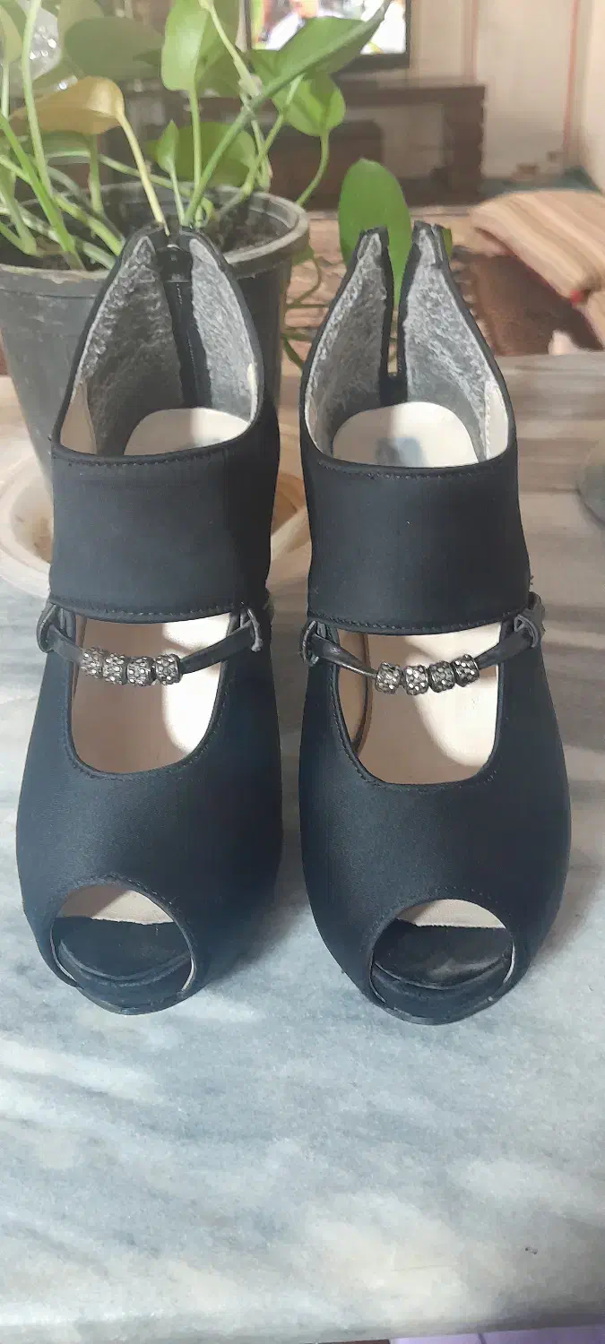 کفش مجلسی|کیف، کفش، کمربند|تربت جام, فاز ۱ فرهنگیان|دیوار