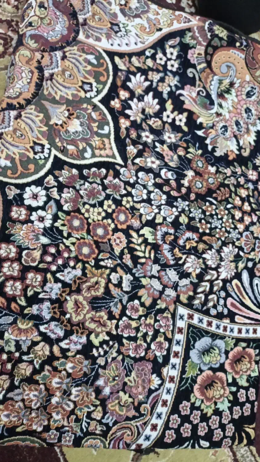 روفرشی نخ ابریشم دور دوز کاوردار|روفرشی|سوسنگرد, |دیوار