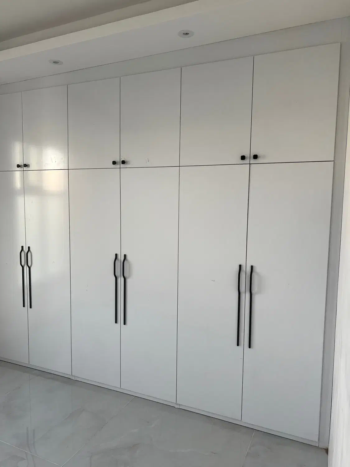 اجرای انواع کمد و کابینت با متریال درجه ۱|خدمات پیشه و مهارت|اردبیل, |دیوار