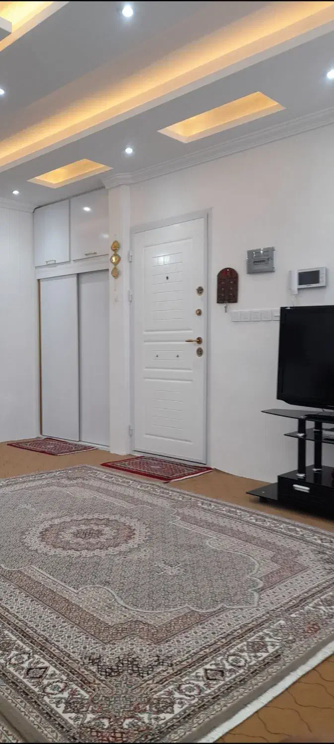 فروش ملک تجاری و مسکونی|فروش خانه و ویلا|ماکو, |دیوار