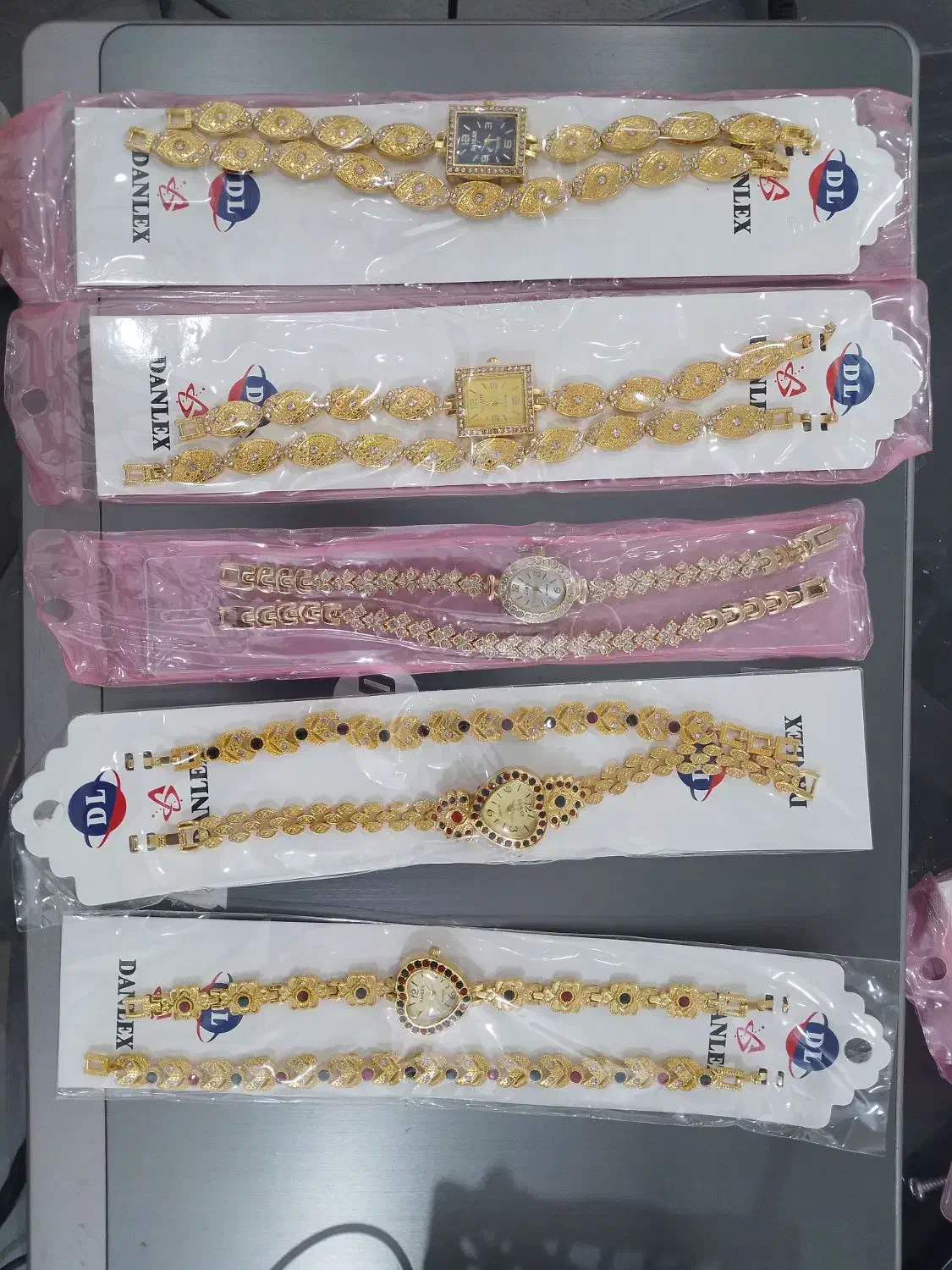 هدیه روز مادر|ساعت|آبادان, |دیوار