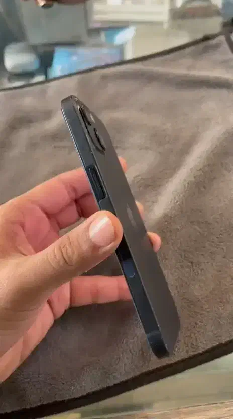 ایفون 13 بدون رجستر دبی خریدم|موبایل|ایرانشهر, |دیوار