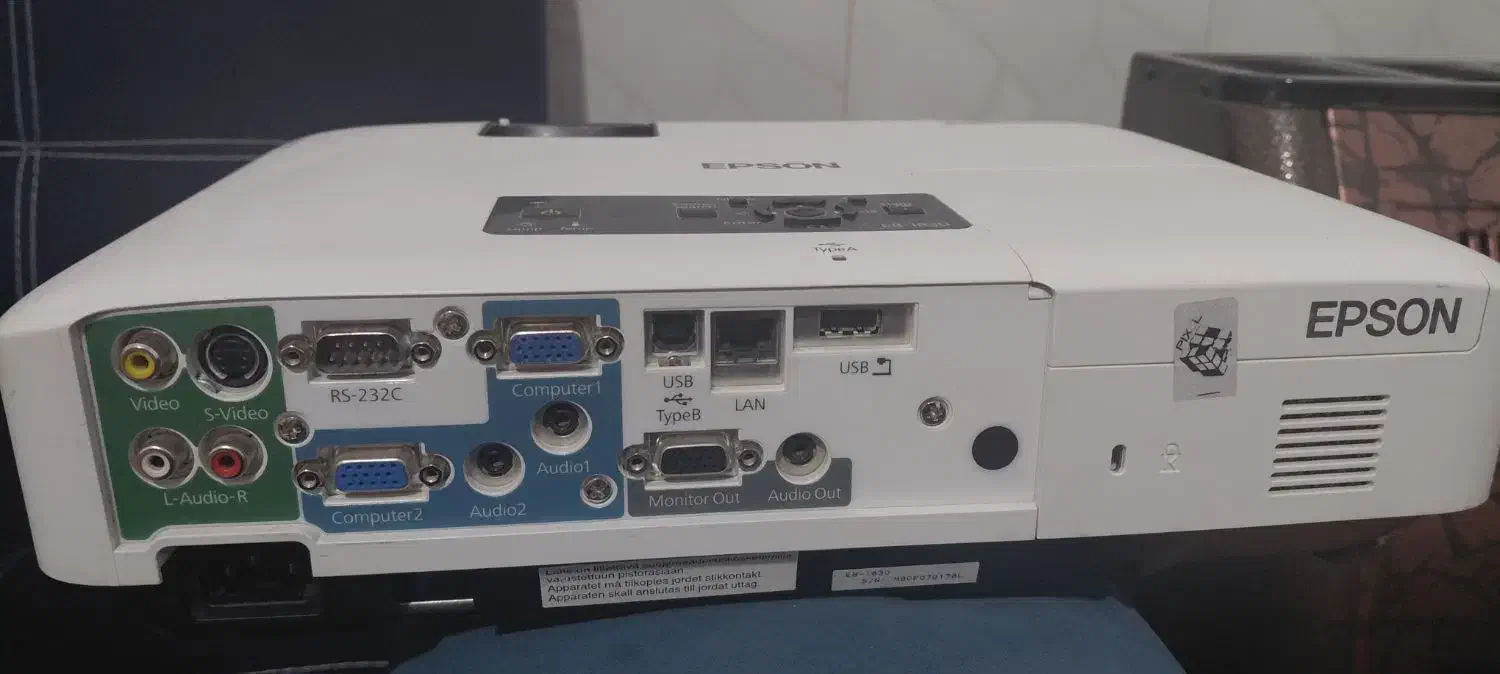 ویدئو پروژکتور epson|تلویزیون و پروژکتور|بیرجند, |دیوار