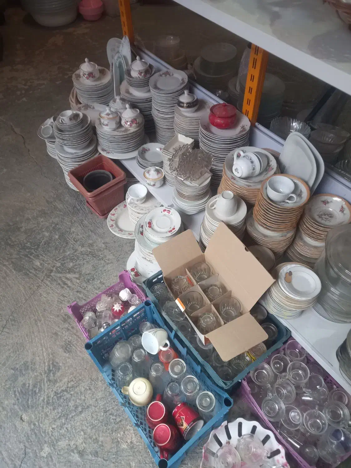 انواع وسیله ارزان  مساوی   خانه باغ|ظروف پخت‌وپز|مریوان, |دیوار