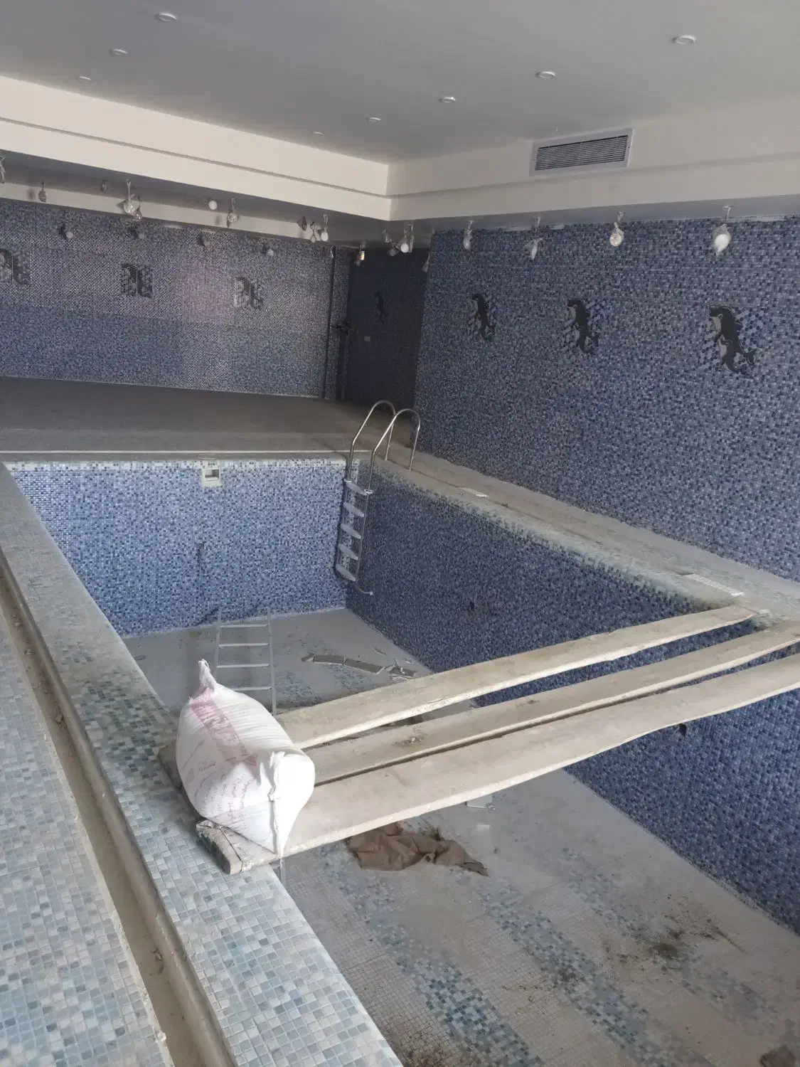 بنای کاشی سرامیک موزایک|خدمات پیشه و مهارت|بومهن, |دیوار