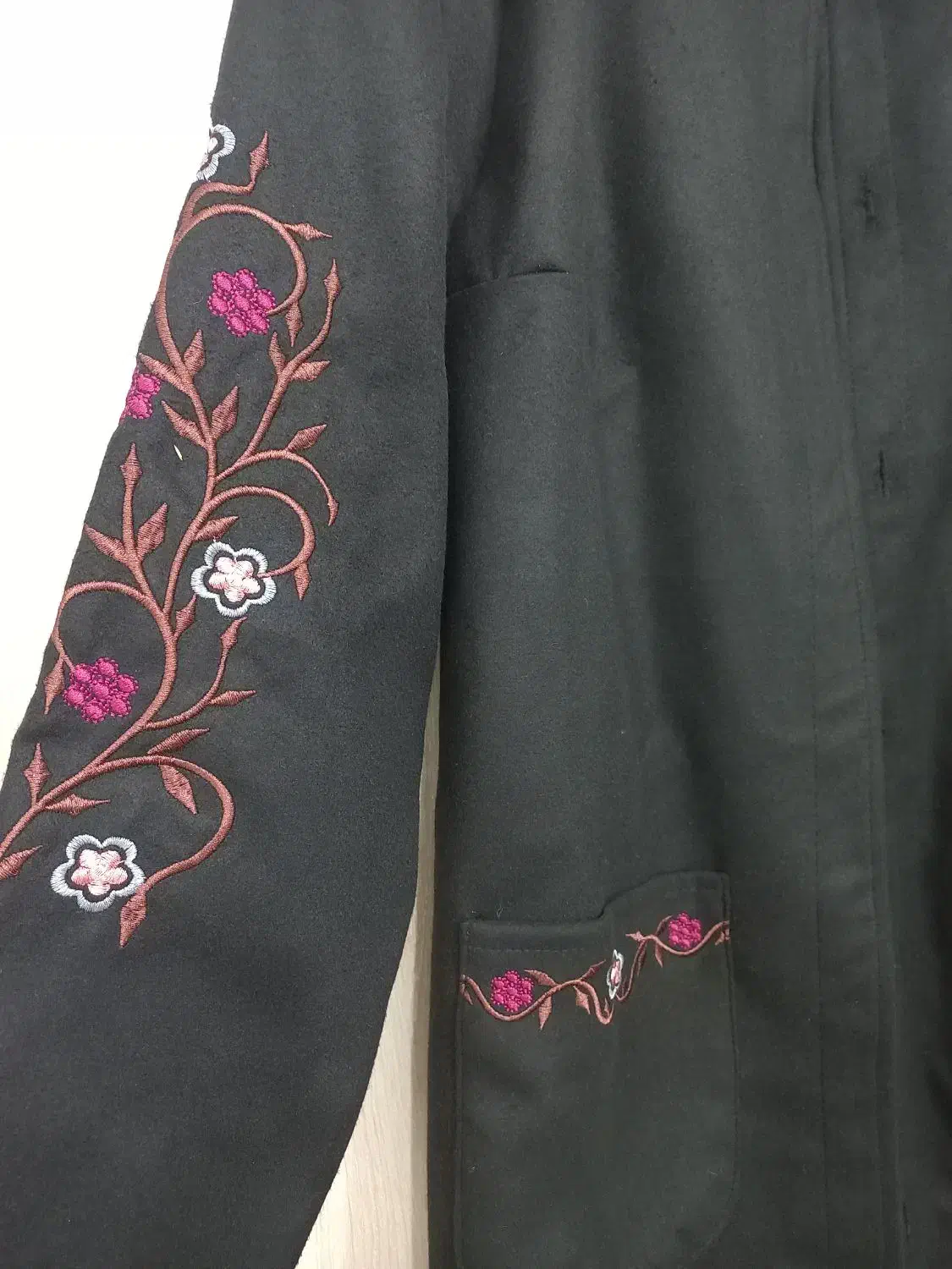 پالتو مشکی ۴۴ ، ۴۶|لباس|گلبهار, شهر جدید گلبهار|دیوار