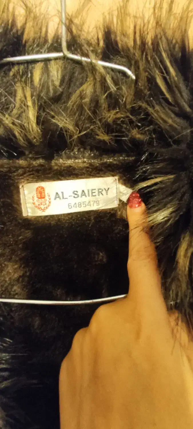 کاپشن چرم اصل(تصمینی)|لباس|ساری, |دیوار