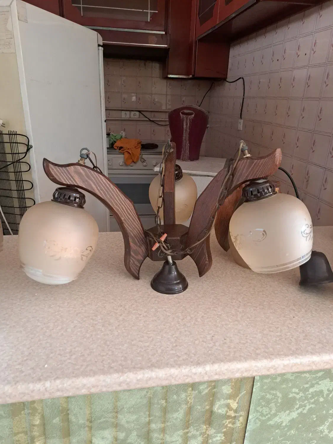 لوستر|لوستر و چراغ آویز|تهران, والفجر (افسریه)|دیوار