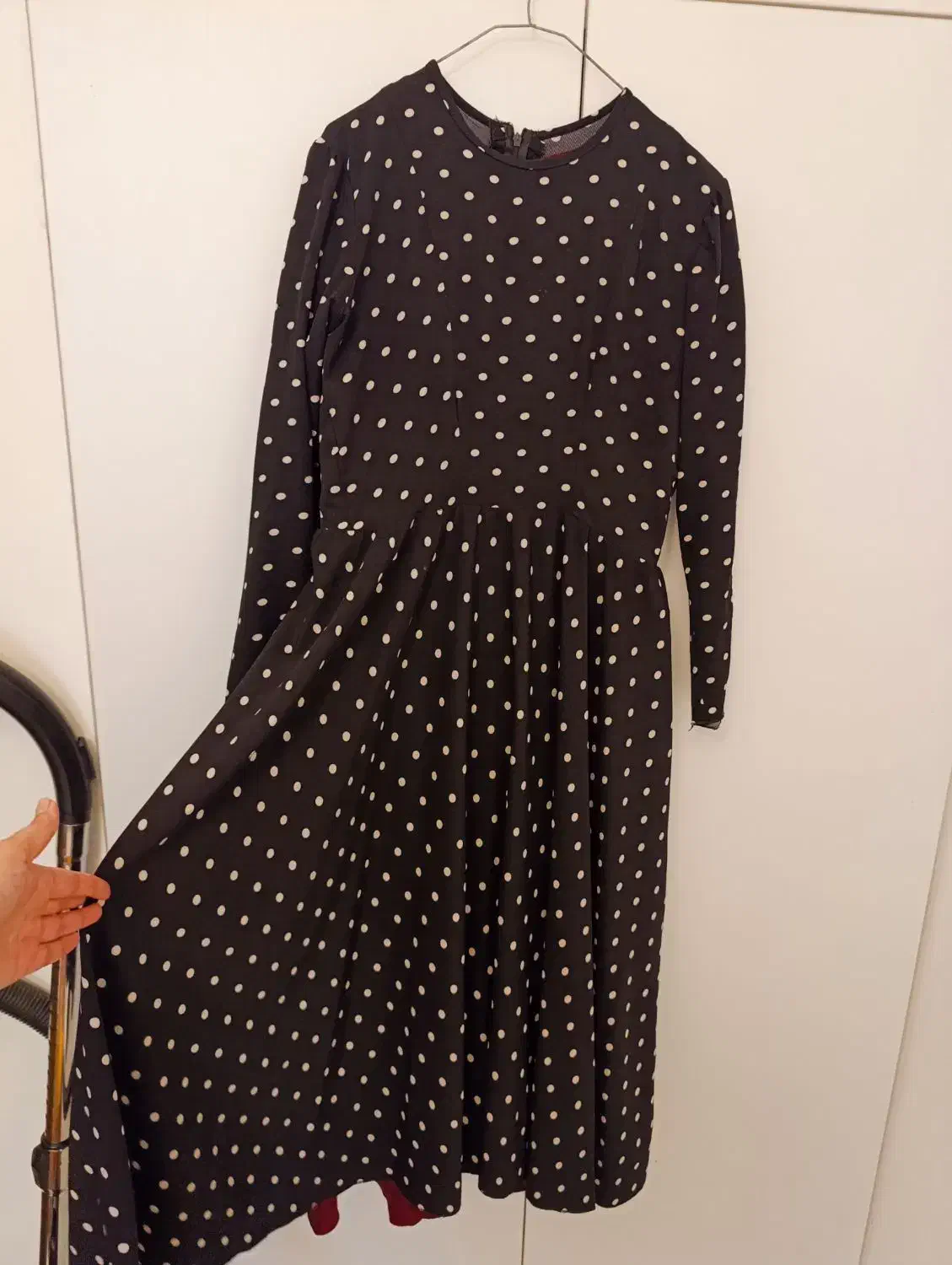 لباس خال خالی|لباس|قزوین, |دیوار