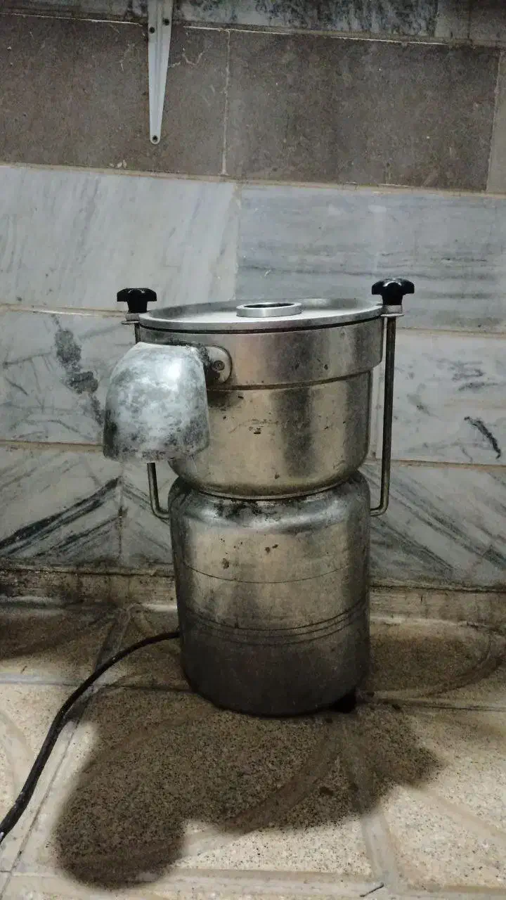 آب هویج گیری صنعتی|آبمیوهگیر و آبمرکباتگیر|پاکدشت, پاکدشت (مامازند)|دیوار