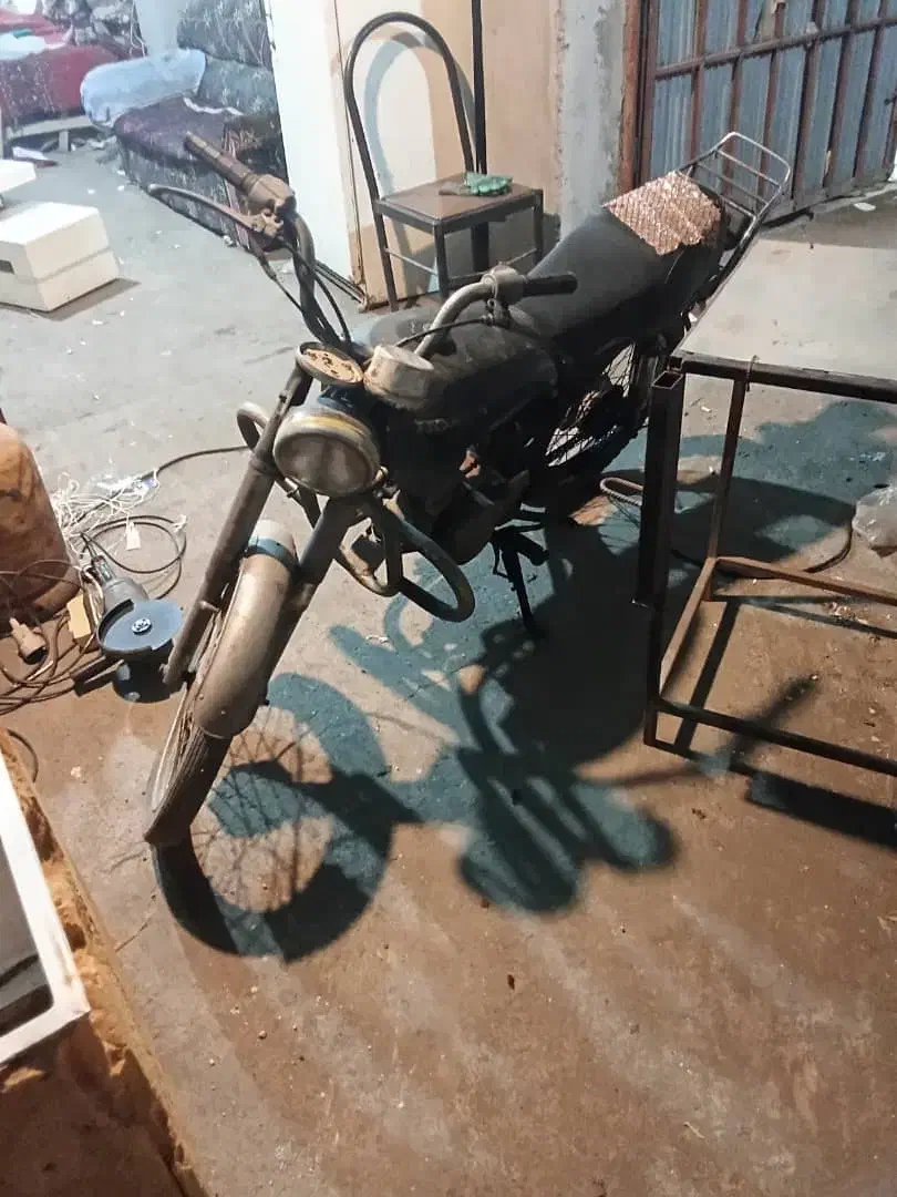 موتور روشن با سند|موتورسیکلت|لشت نشا, |دیوار