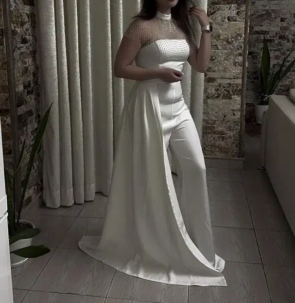 فروش عمده و یکجای تعدادی لباس مجلسی|لباس|رشت, دیلمان|دیوار