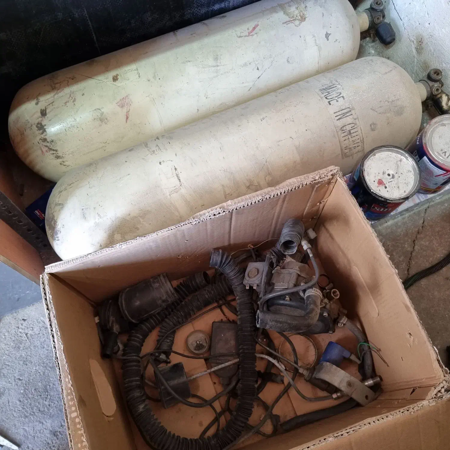 کپسول cng به همراه متعلقات|قطعات یدکی و لوازم جانبی|اصفهان, شهرک کاوه|دیوار