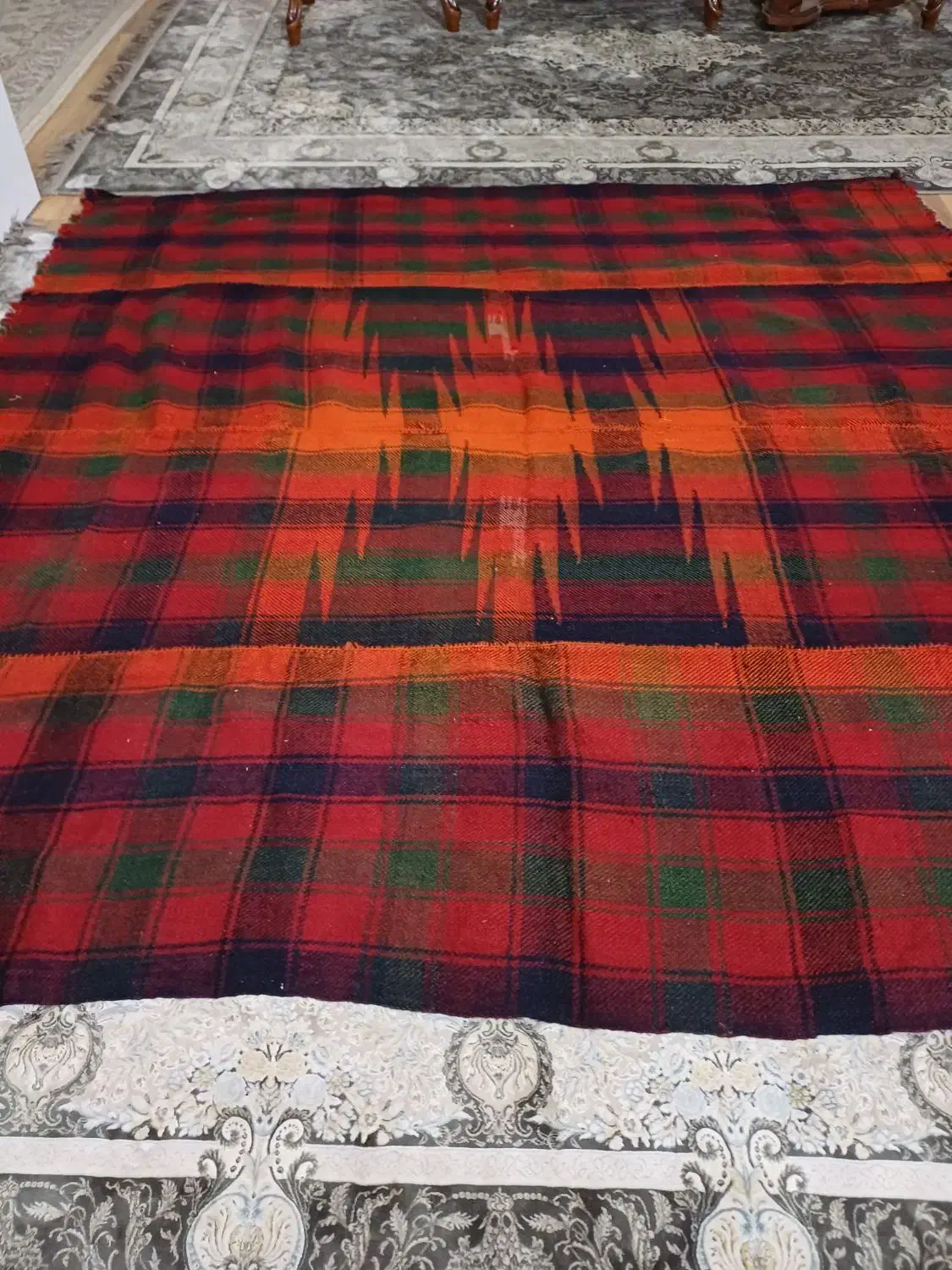 موج وگلیم ومیز|گلیم، جاجیم، گبه|کرمانشاه, |دیوار