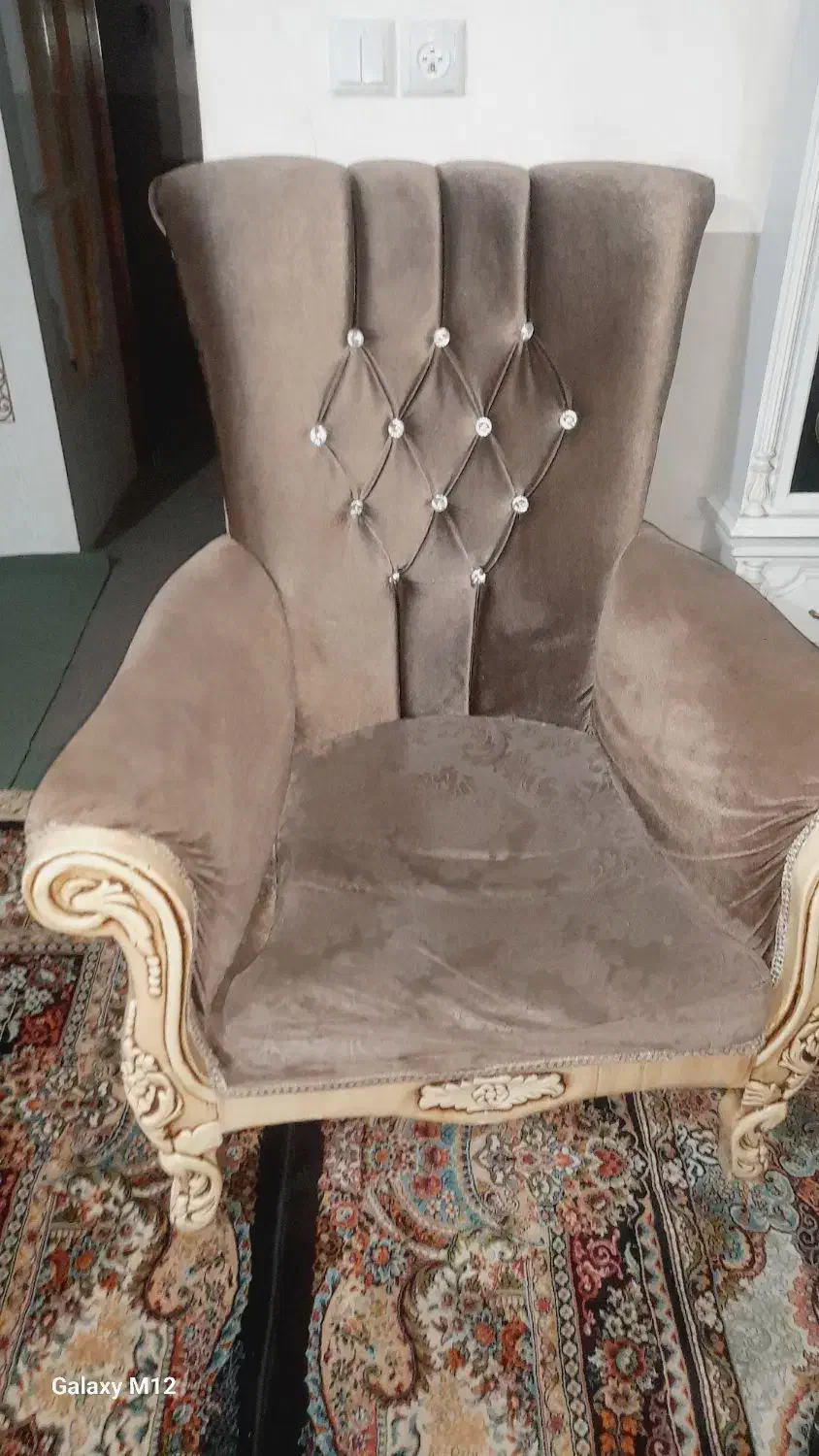 مبل ۷نفره|مبلمان خانگی و میز عسلی|مشهد, رده|دیوار