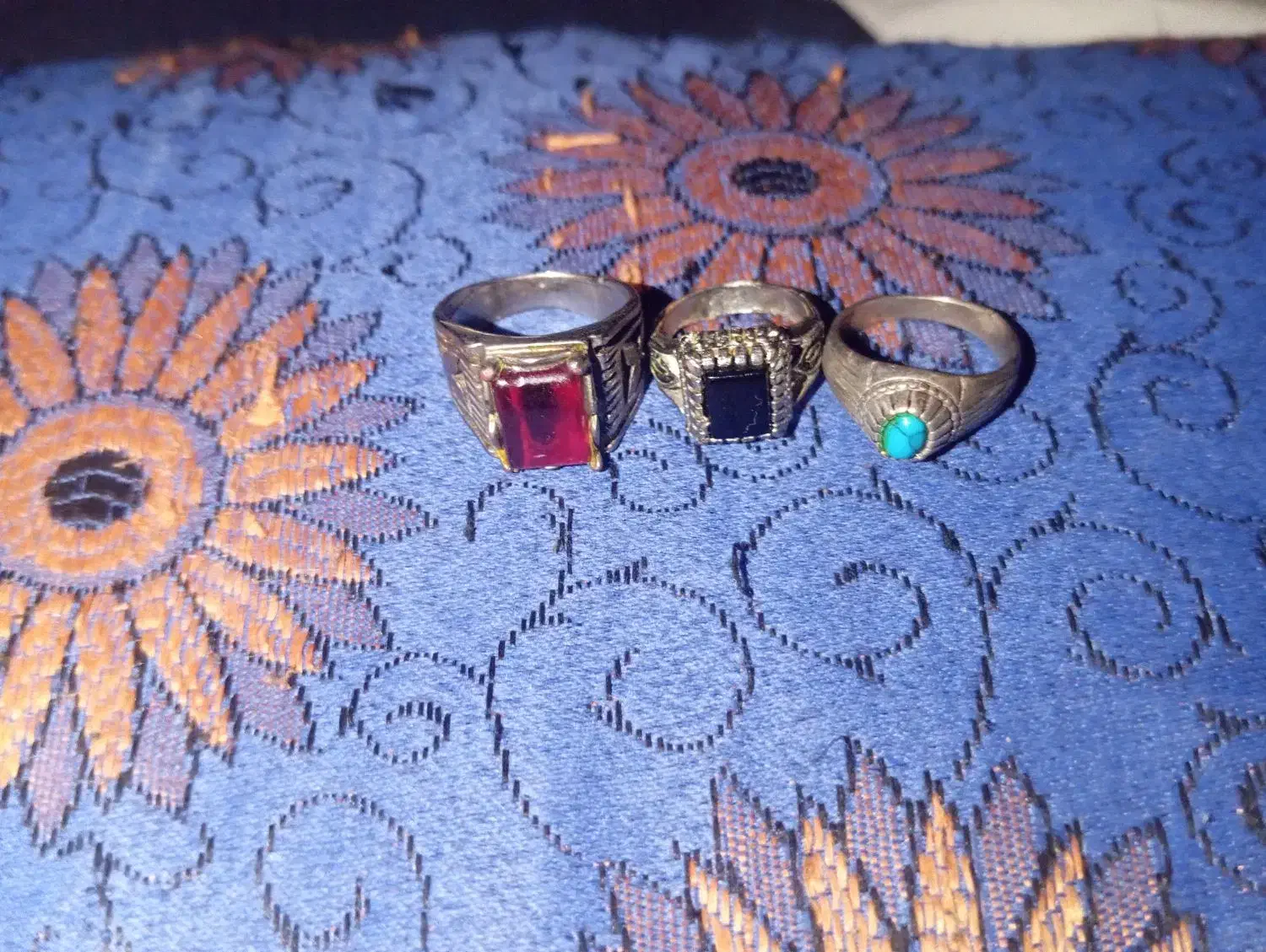 انگشترهای نقره با نگین های عالی.|جواهرات|اصفهان, عاشقآباد|دیوار